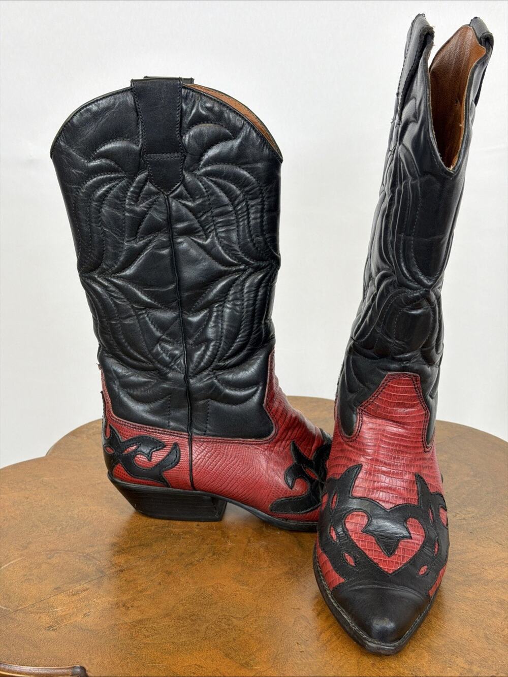 Sundance Black Red Snakeskin Womens Western Boots Leather Tonal Stitching SZ 5